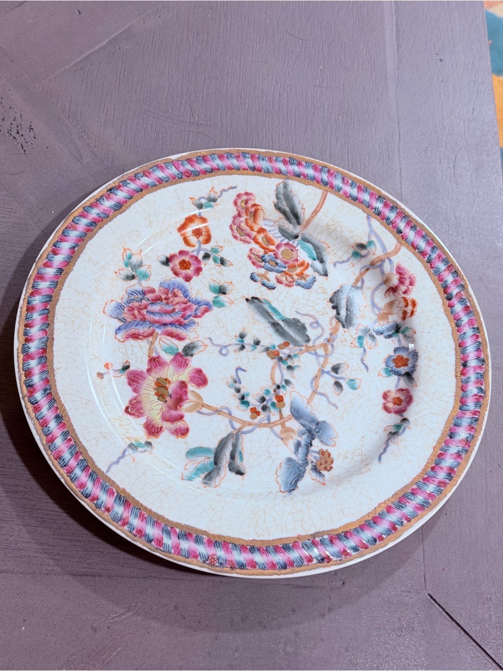 Vintage 20th-century Chinese famille rose reproduction plate Pink and Blue